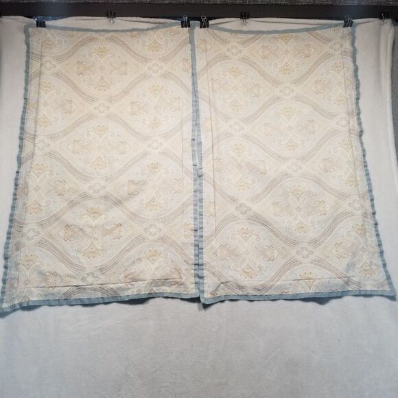 Set Of 2 Cindy Crawford Tan And Blue Paisley KING Pillow Shams - Picture 1 of 10